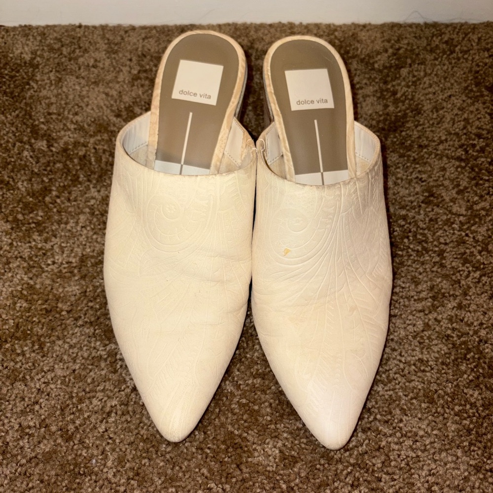 Dolce Vita Cream Pointed-Toe Slip-On Mules with Subtle Texture